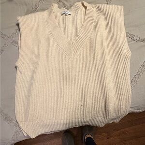 Gilli Cream V-Neck Sweater